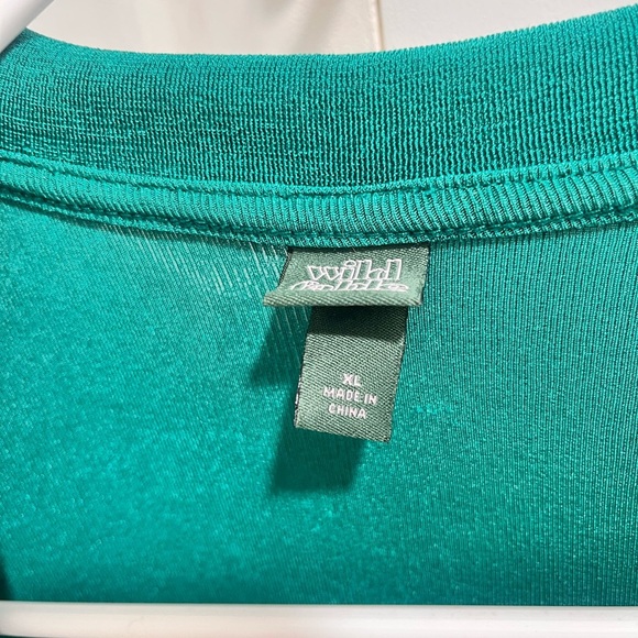 Elegant Emerald Green Long Sleeve Wrap Dress 👗 - Picture 4 of 4